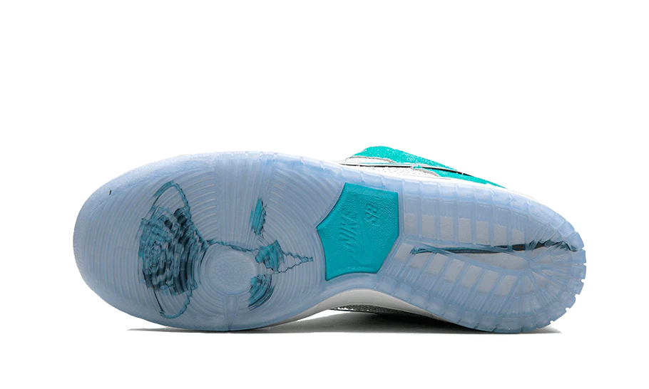 Nike SB Dunk Low April Skateboards - Image 4