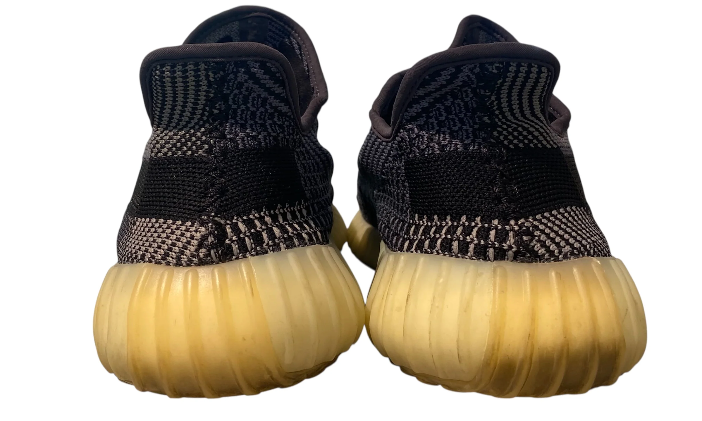 Used Yeezy Boost 350 V2 Carbon - Image 3