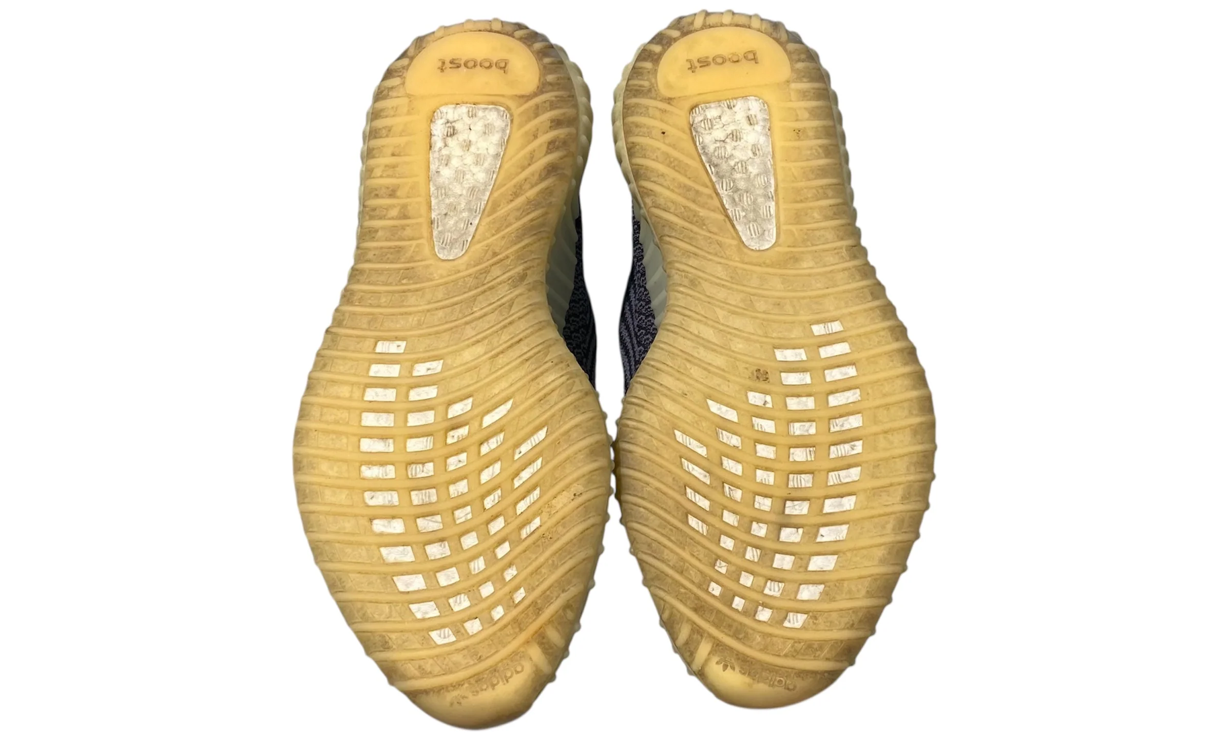 Used Yeezy Boost 350 V2 Carbon - Image 5